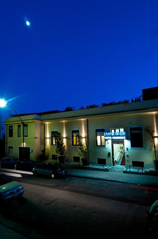 Hotel Residence Empedocle เมสซีนา ภายนอก รูปภาพ