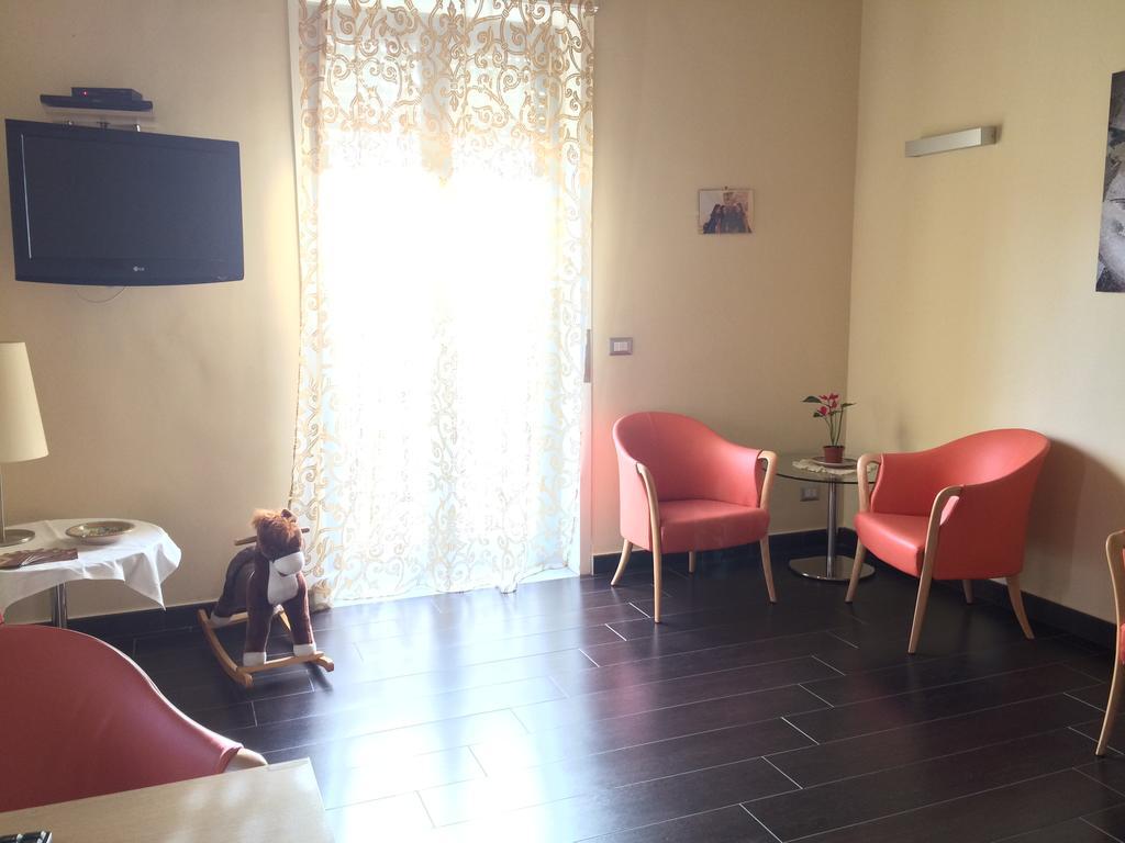Hotel Residence Empedocle เมสซีนา ภายนอก รูปภาพ
