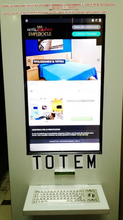 Hotel Residence Empedocle เมสซีนา ภายนอก รูปภาพ